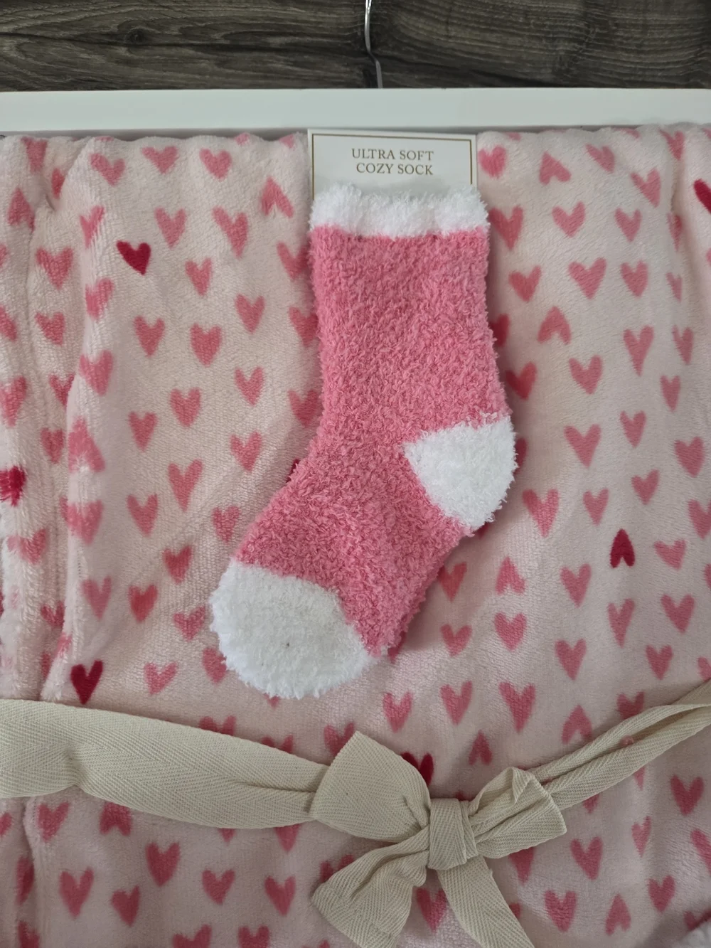 Jessica Simpson soft pink